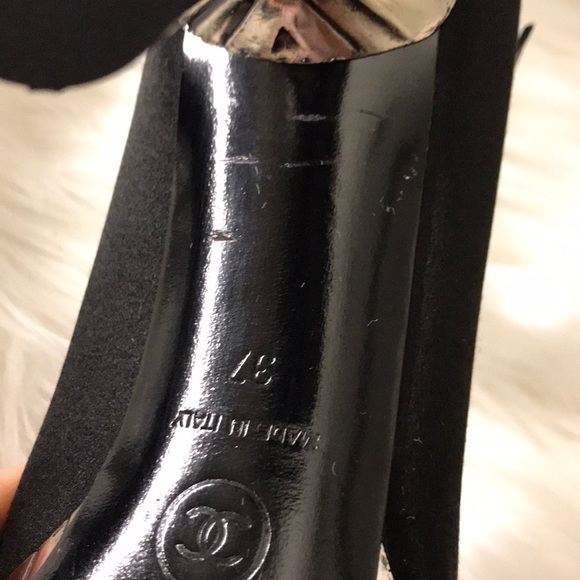 Chanel Disco Mirror satin heels - Picture 10 of 10